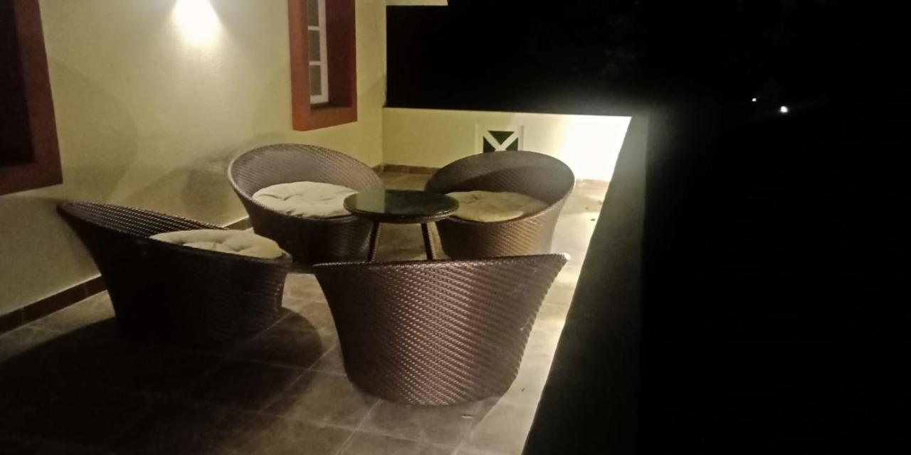 Advani Homestay Hāora Exteriör bild